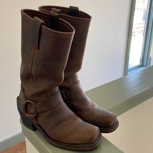 Frye boots- Size 6